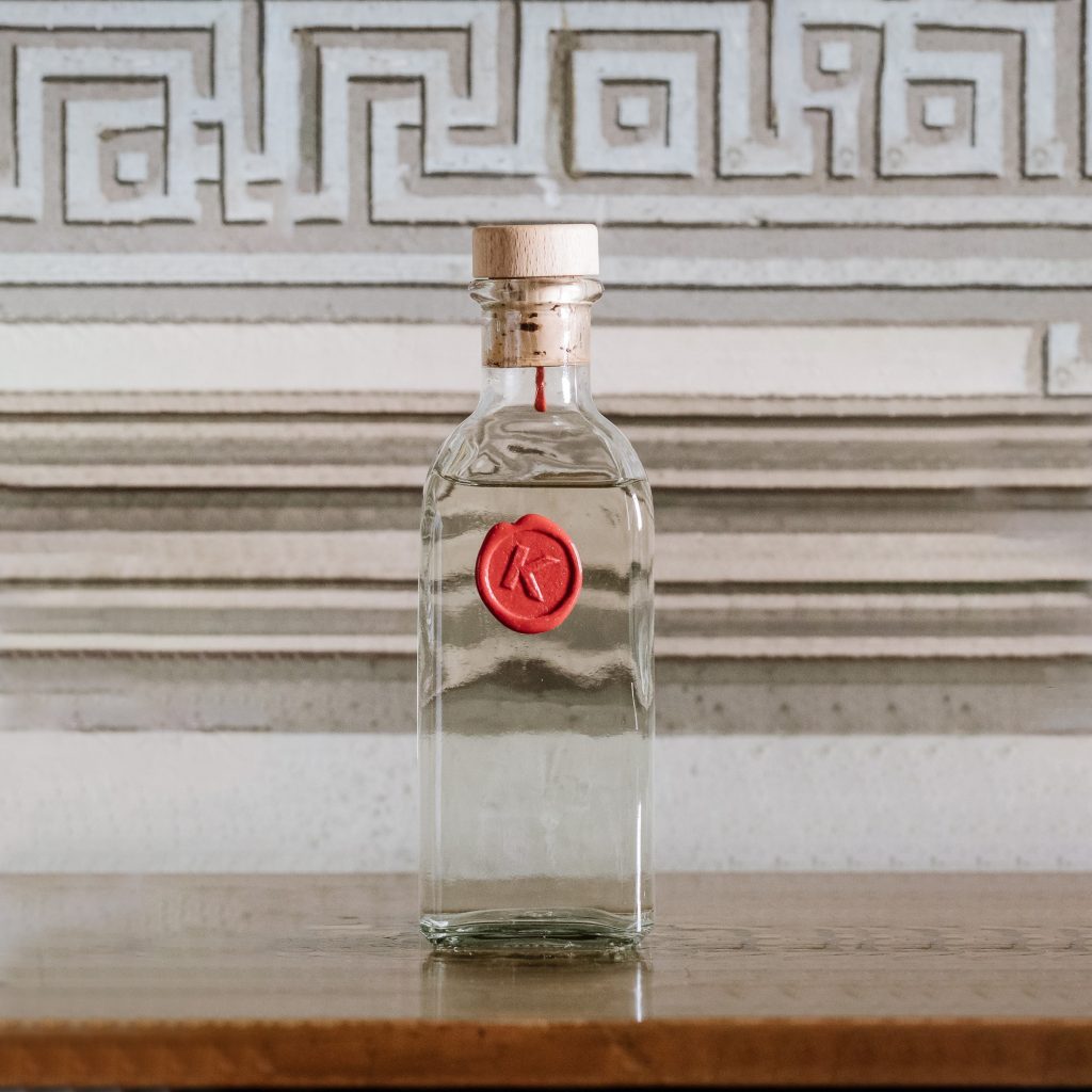 GIN MARTINI The Key Cocktail